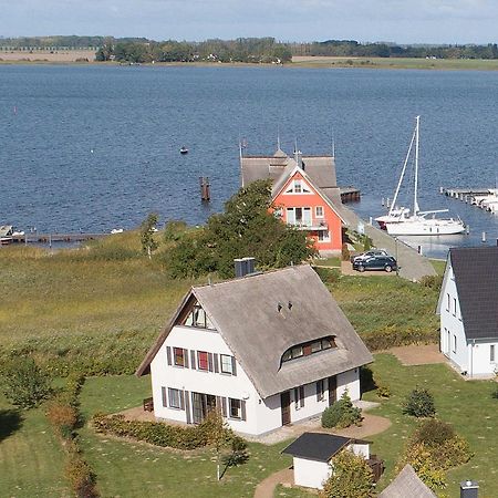 Ferienhaus Boddenblick Und Kranich Vieregge Exteriér fotografie